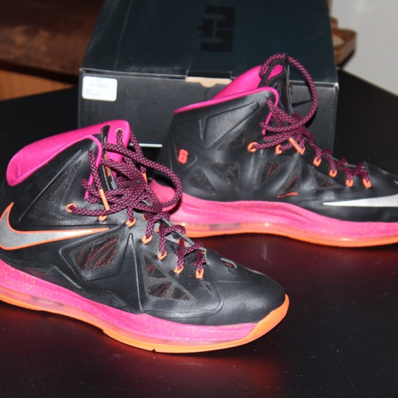 Nike LeBron X Floridian 541100-005 - Picture 4 of 7